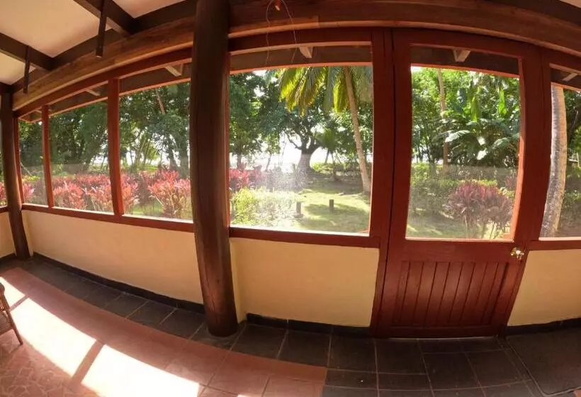 Papageno Resort & Dive