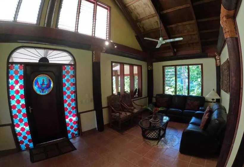 Papageno Resort & Dive