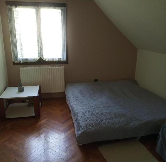 펜션 Adél Vendégház Balatonalmádi