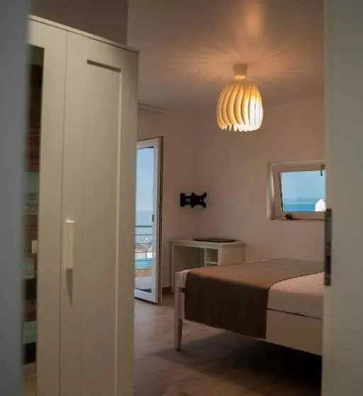 Majatalo Halta Pescăruş Accommodation