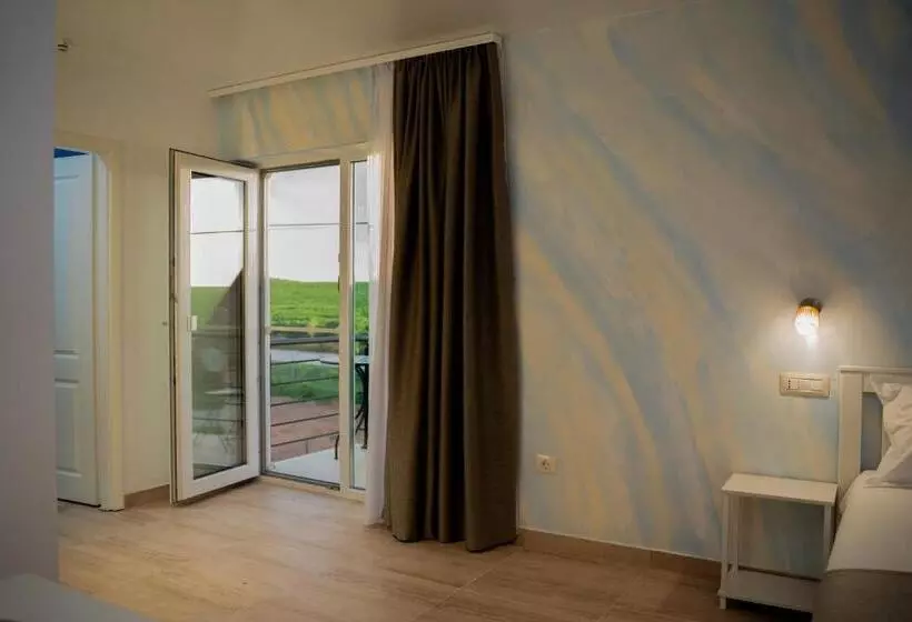 Majatalo Halta Pescăruş Accommodation