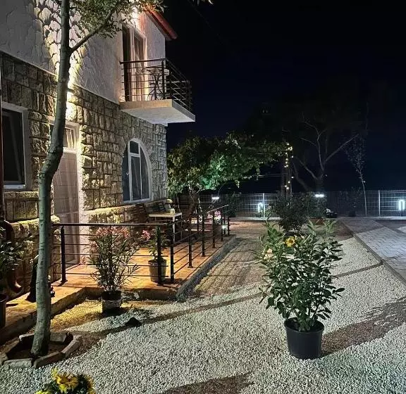 Majatalo Halta Pescăruş Accommodation