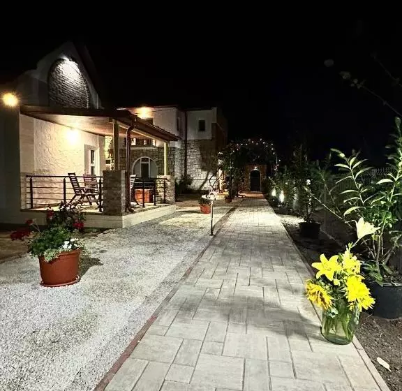 Majatalo Halta Pescăruş Accommodation