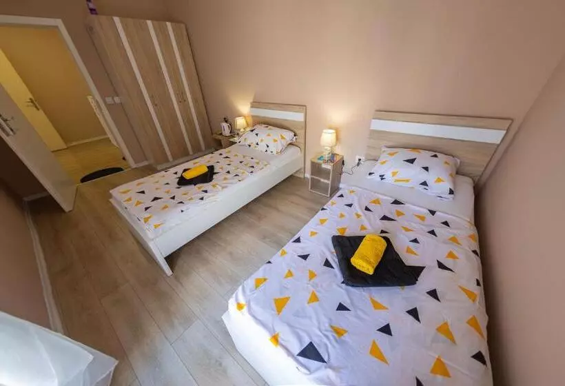 پانسیون Kaldrma Guesthouse
