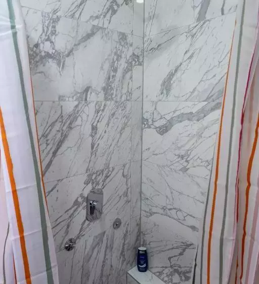 پانسیون Kaldrma Guesthouse