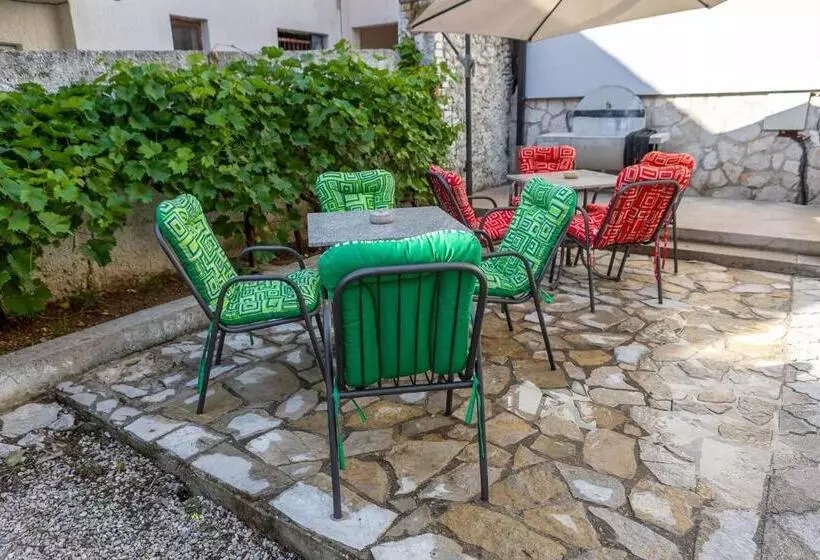 پانسیون Kaldrma Guesthouse