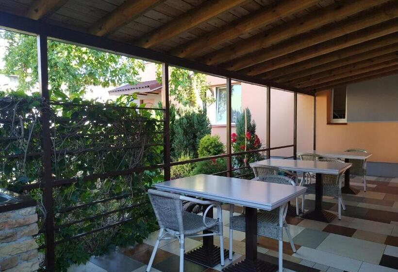 پانسیون Magdelenos Vila