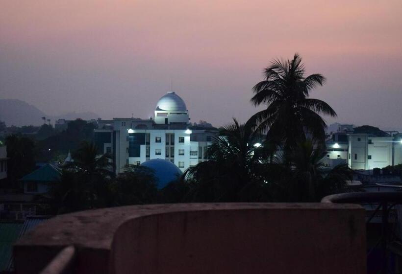 Pensionat River Breeze Home A Comfort Stay