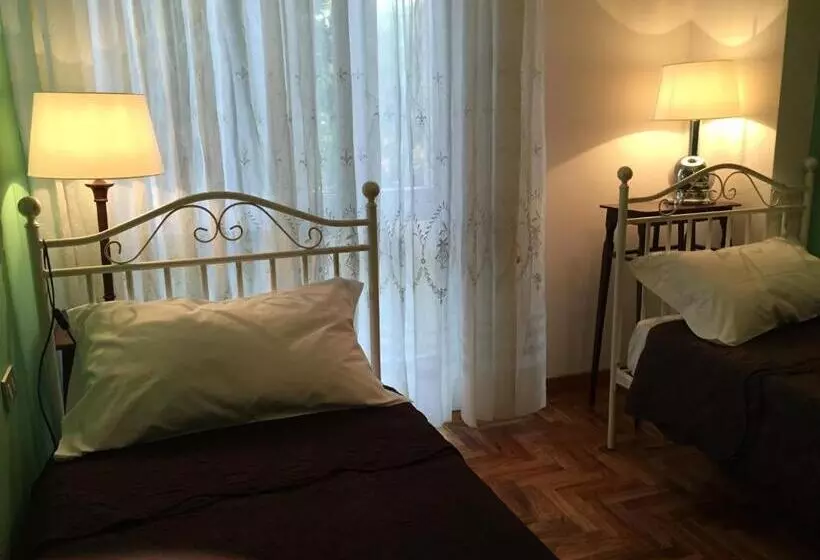 ペンション Rooms Villa Bergamo Airport