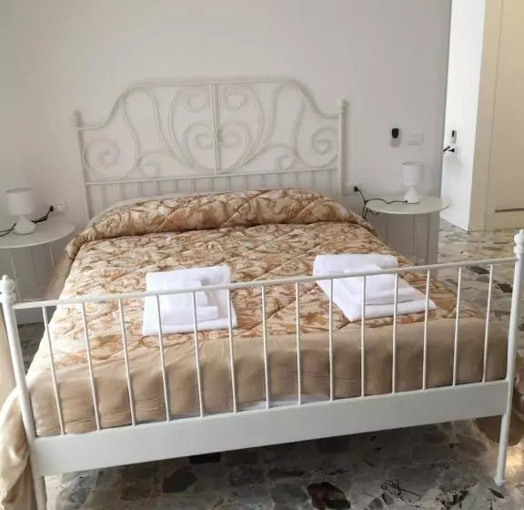 ペンション Rooms Villa Bergamo Airport
