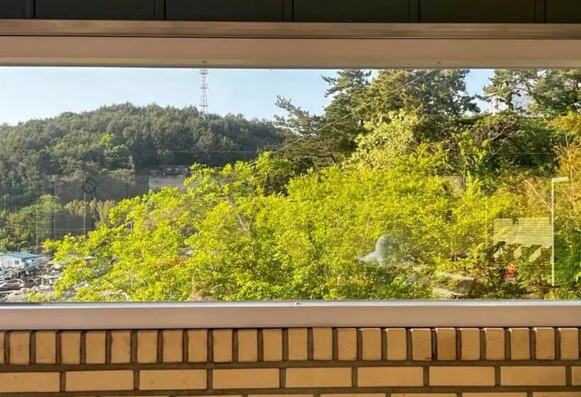 ペンション Yeosu Solstay Hostel