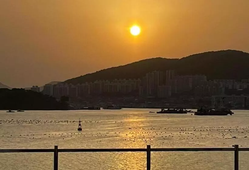 ペンション Yeosu Solstay Hostel