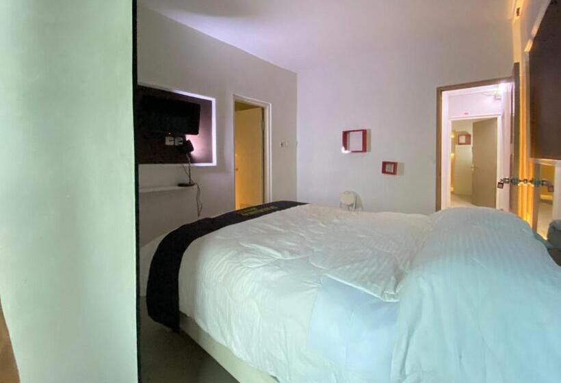 Reddoorz Near Bukit Ragas Hotel D Ayanna Pati