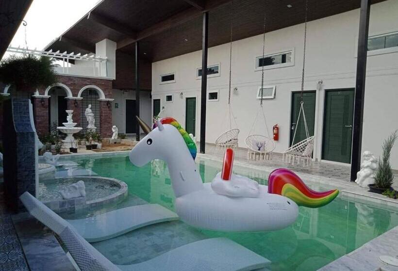 אתר נופש สังขละวิลเลจรีสอร์ท