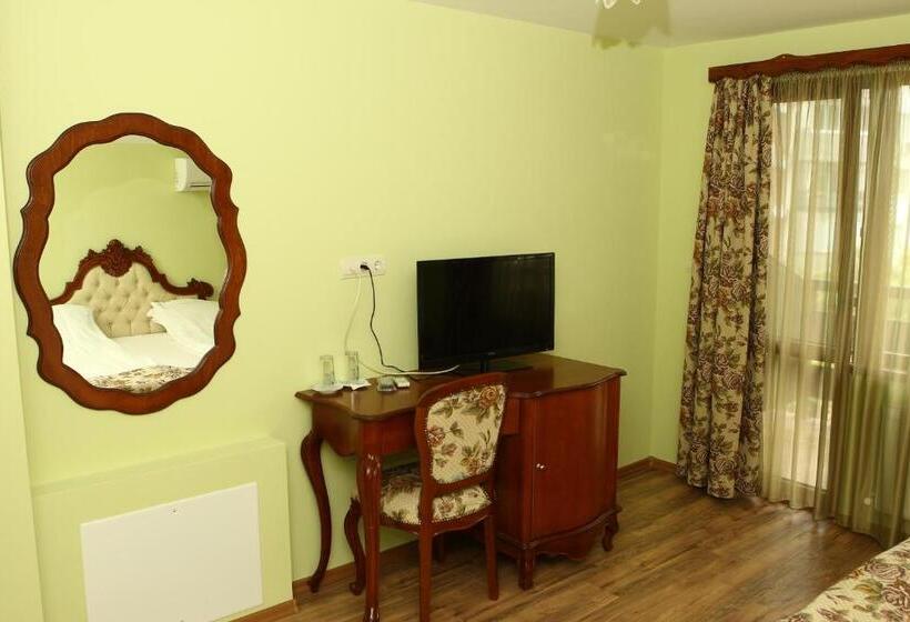 אתר נופש комплекс куклите