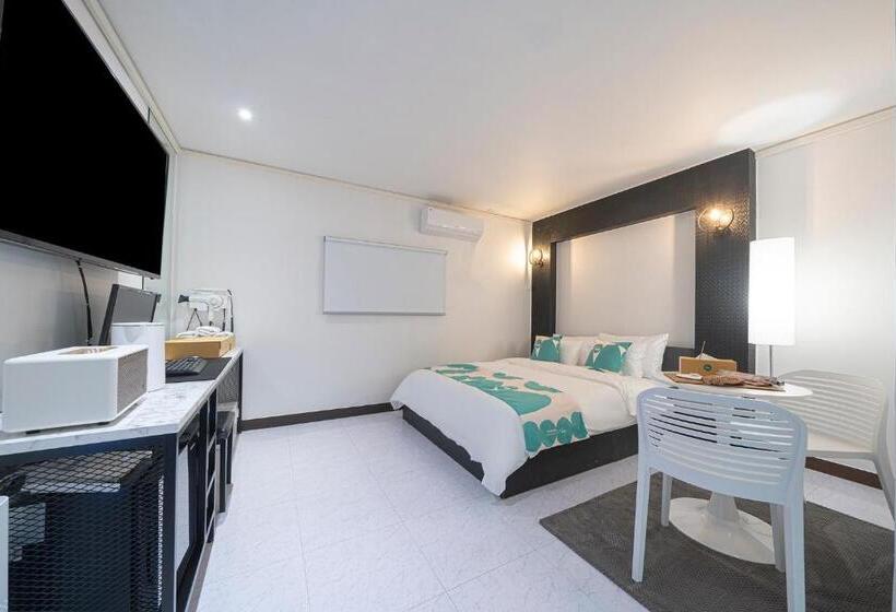 By Ths Shine Hotel Incheon