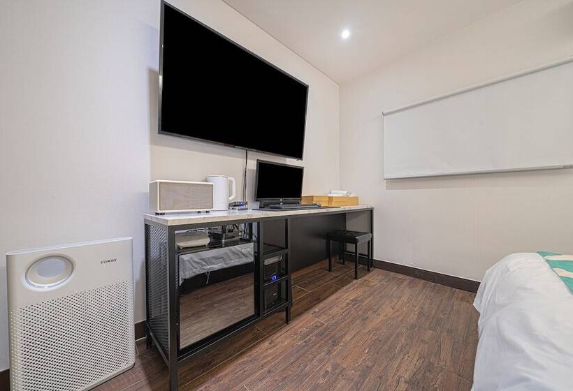 By Ths Shine Hotel Incheon