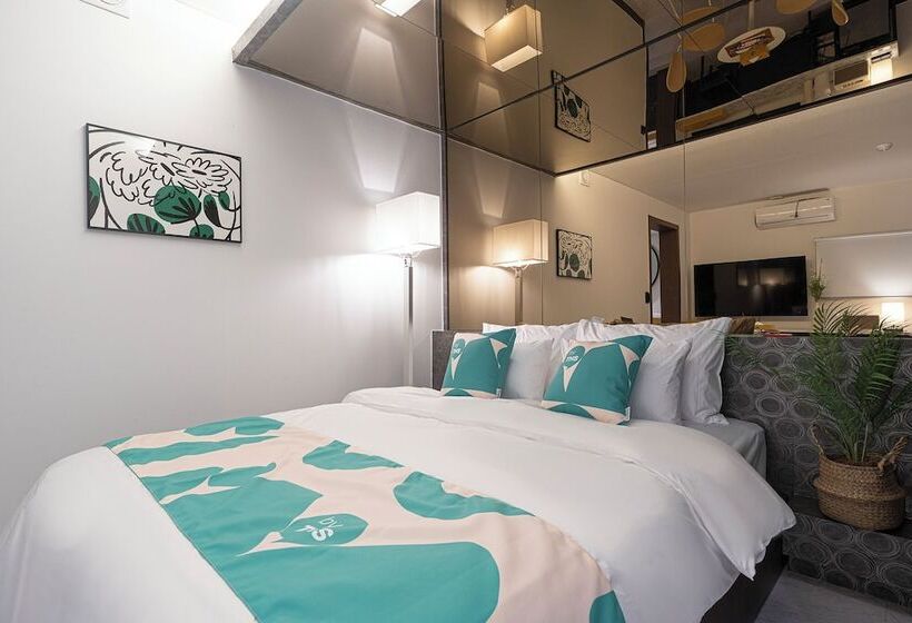 By Ths Shine Hotel Incheon