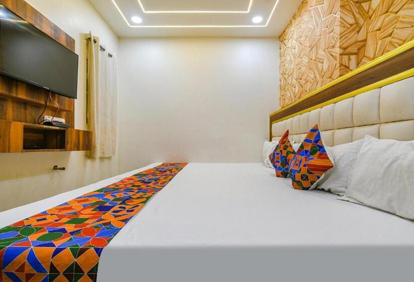 Hotel Fabexpress Jugnu Palace