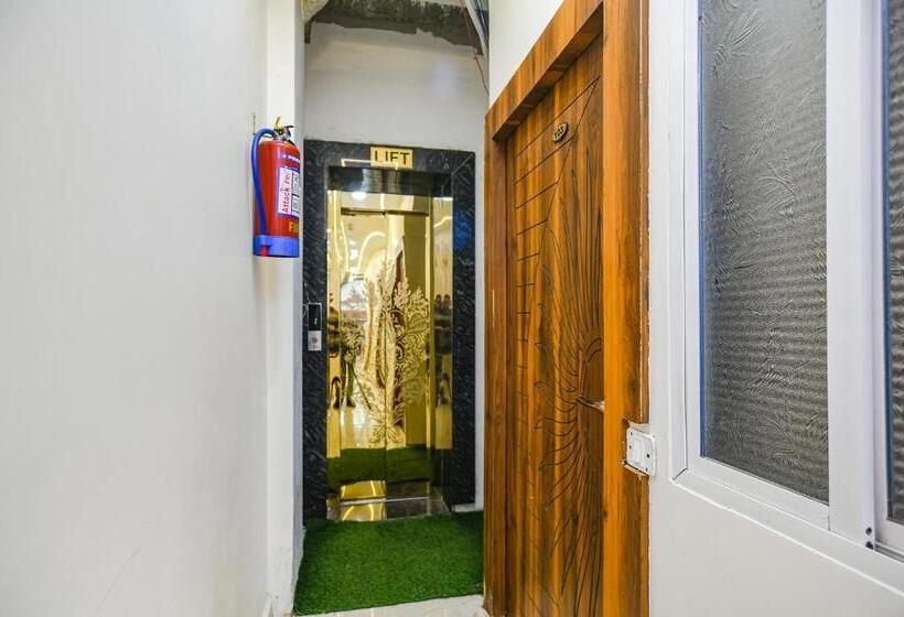 Hotel Fabexpress Jugnu Palace