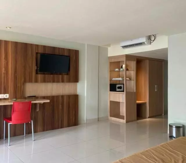 Hotelli Oyo 94050 Happy Room