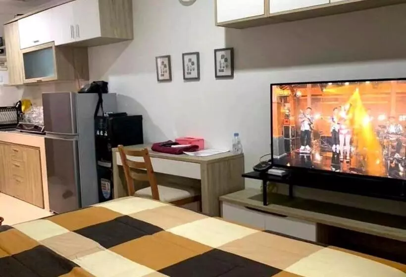 Hotelli Oyo 94050 Happy Room