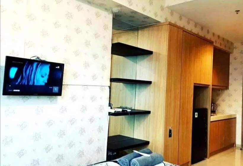 Hotelli Oyo 94050 Happy Room