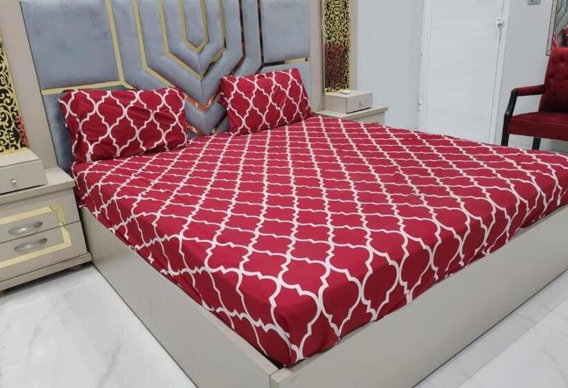 پانسیون Karachi Gulshan Guest House