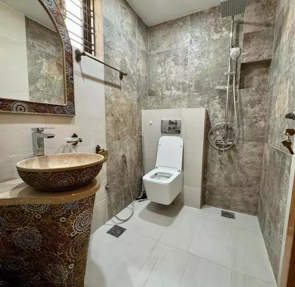 پانسیون Sky Lodge Exective