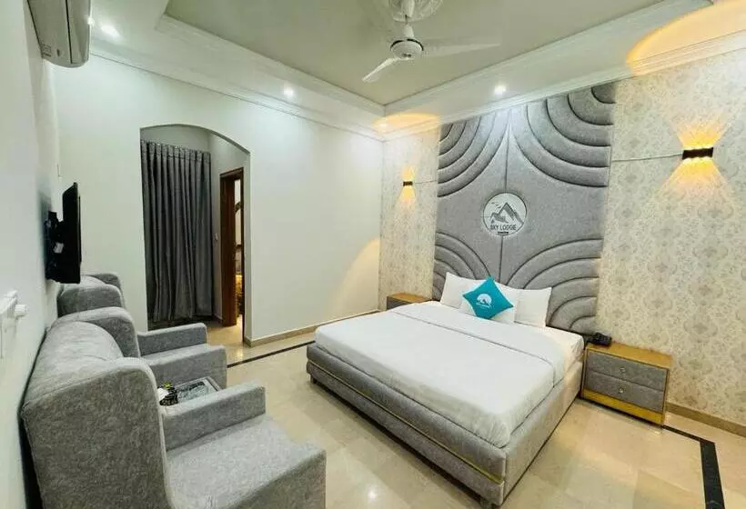 پانسیون Sky Lodge Exective