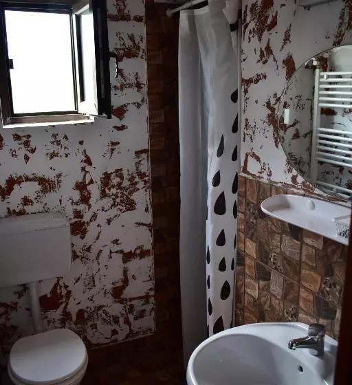 پانسیون Vila Tudor Mamaia Nord