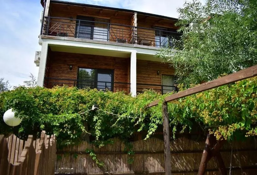 پانسیون Vila Tudor Mamaia Nord
