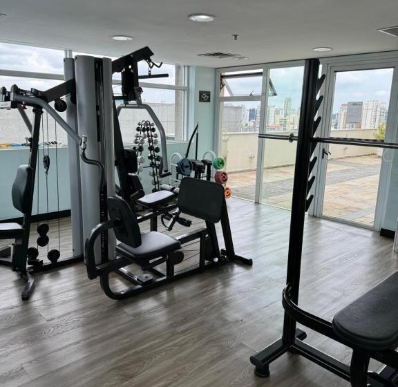 Studio Premium Tryp Berrini