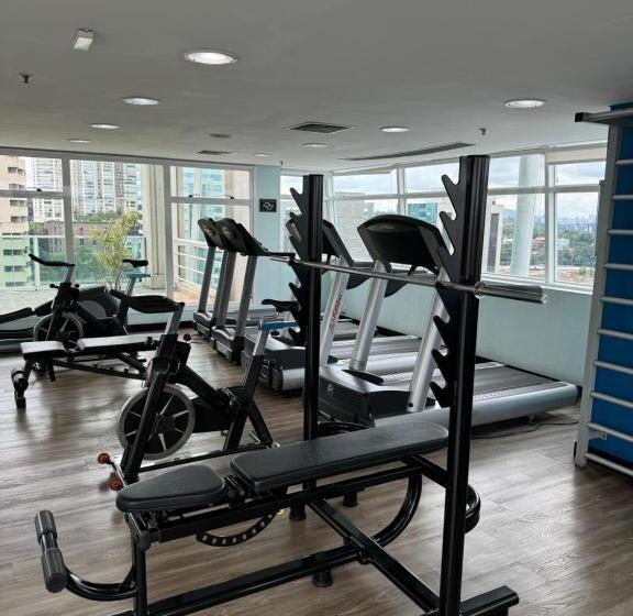 Studio Premium Tryp Berrini