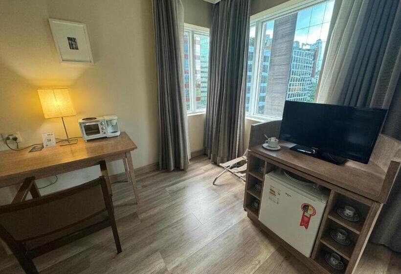 Studio Premium Tryp Berrini