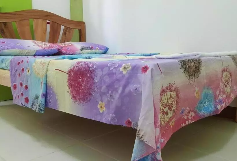 ベッドアンドブレックファースト Casaoro Homestay