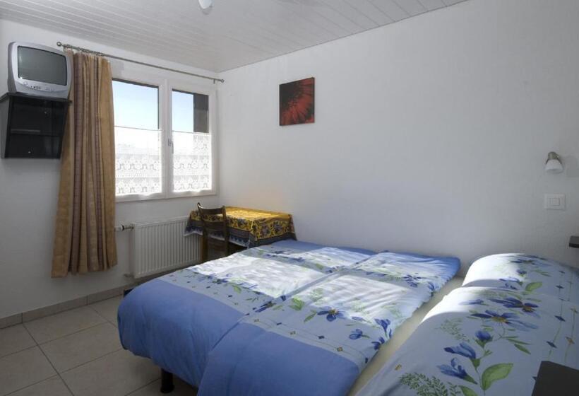 Bed and Breakfast Hôtel Gîte Rural à 3 Km De Delémont