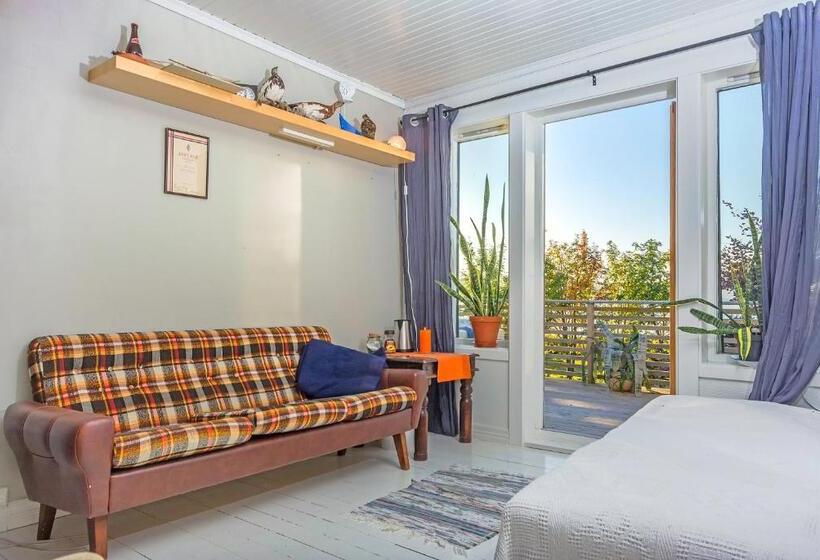 ベッドアンドブレックファースト Strandheimen Guesthouse