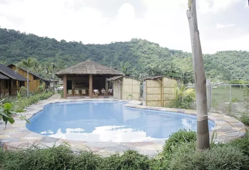 Calayo Beach Resort