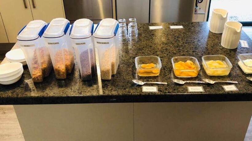 Hokitika Blue Spur Bed And Breakfast