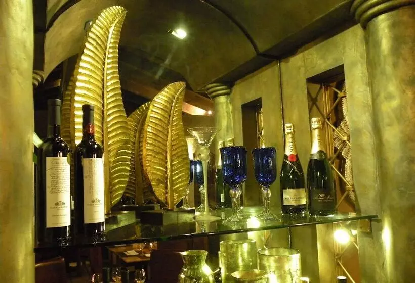 ホテル Casa Embrujo Morelia   Boutique