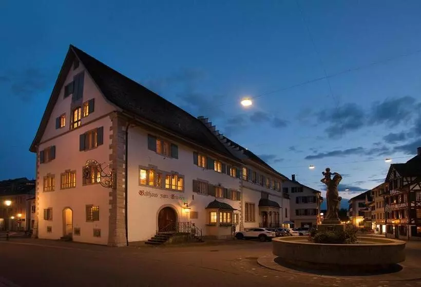 ホテル Gasthaus Zum Trauben