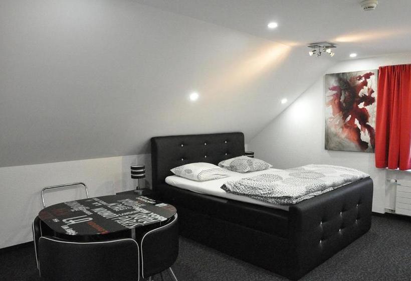 ホテル Hôtel Du Chasseur