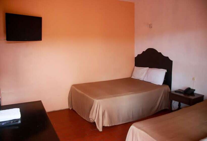 فندق María Ines