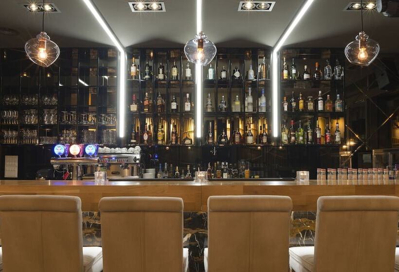 هتل My Way Zürich Wallisellen