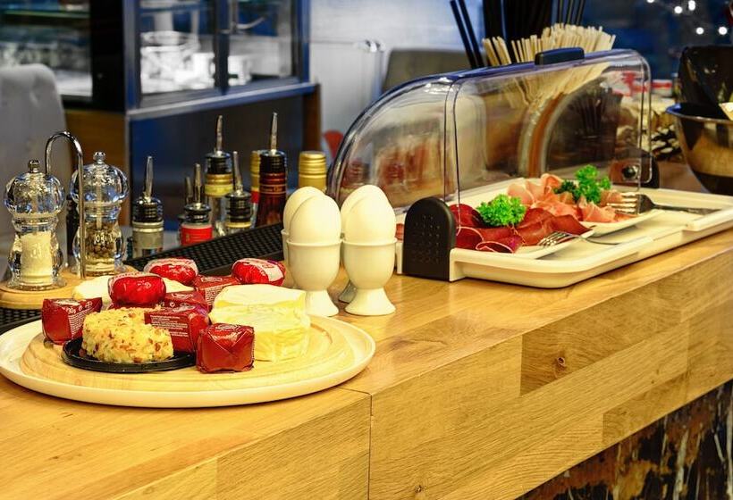 هتل My Way Zürich Wallisellen