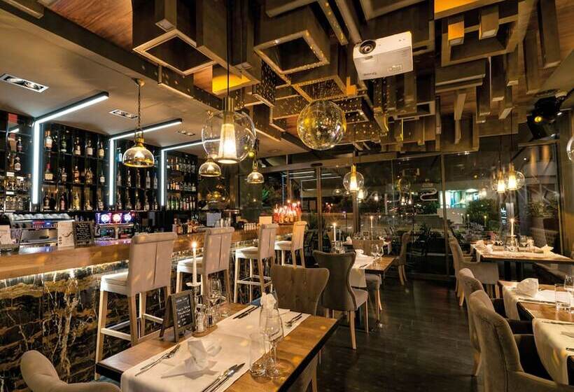 هتل My Way Zürich Wallisellen