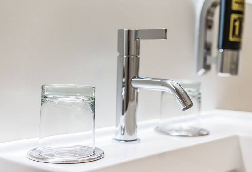 هتل My Way Zürich Wallisellen