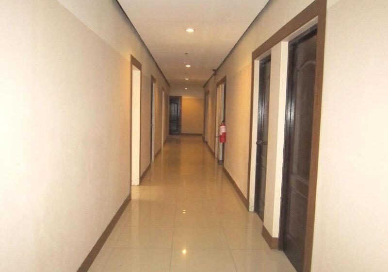 Hotel Rich Manor Pension House