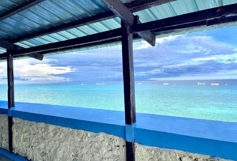 Giswold Lagunde Beach Resort